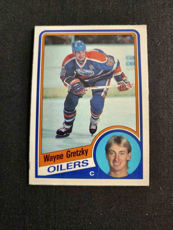 A hockey card of wayne gretzky, the oilers.