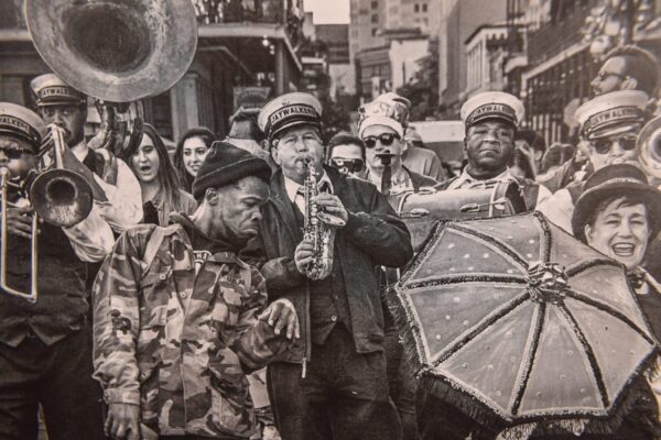 Black and white photo of a marching band.