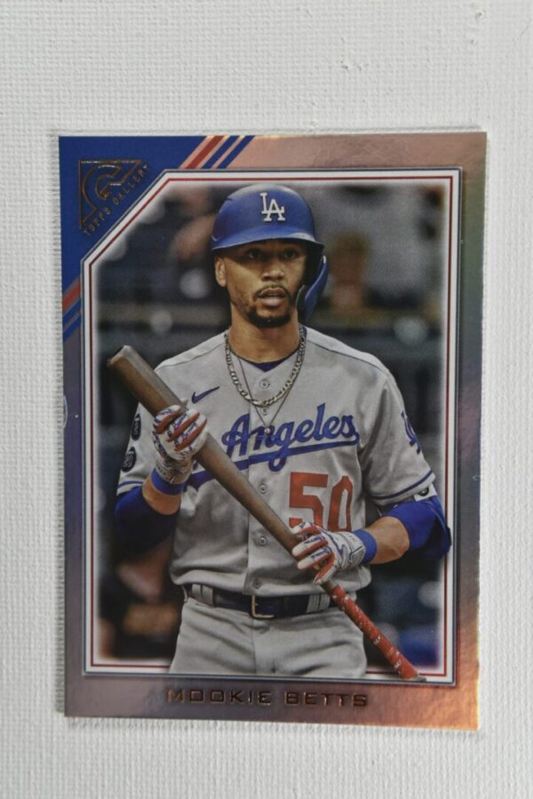 Mookie Betts Los Angeles Dodgers baseball card.