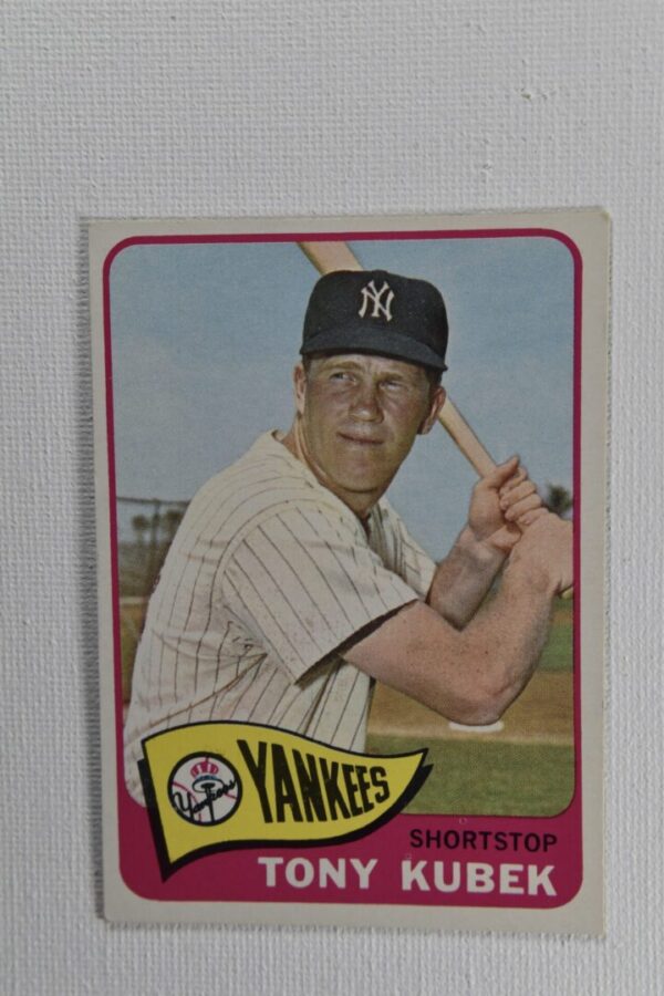 Tony Kubek, New York Yankees baseball card.