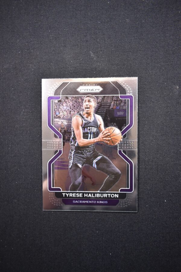 Tyrese Haliburton, Sacramento Kings basketball card.