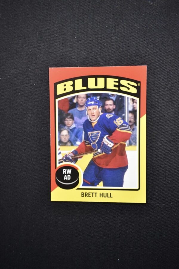 Brett Hull St. Louis Blues hockey card.