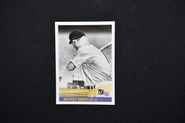 Mickey Mantle baseball card, New York Yankees.