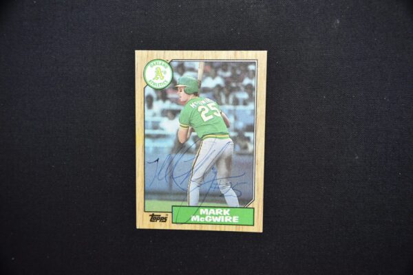 Mark McGwire Oakland A's baseball card.