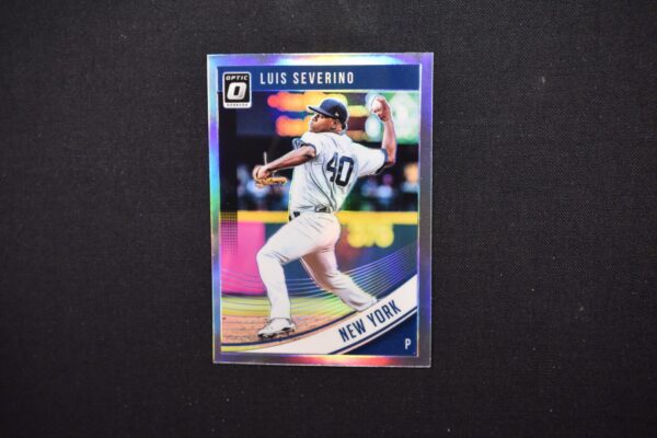 Luis Severino baseball card, New York Yankees.