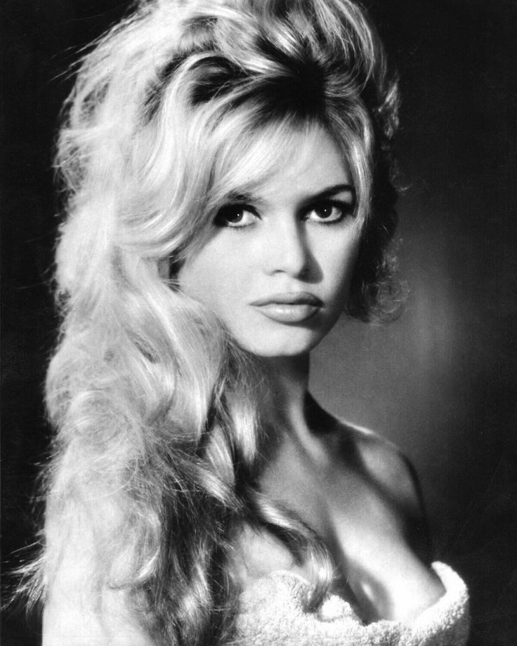 Brigitte Bardot in a black and white photo.