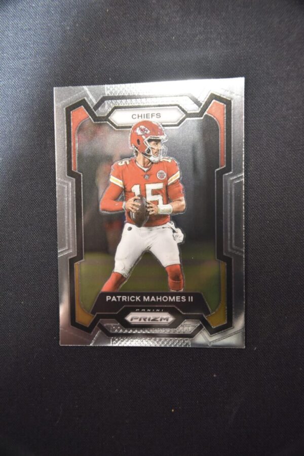 Patrick Mahomes II Chiefs football card.